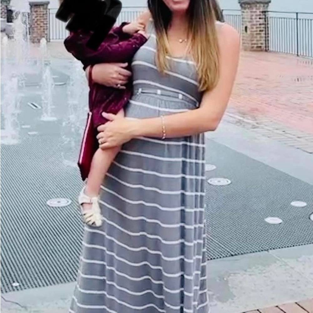 Maternity dress